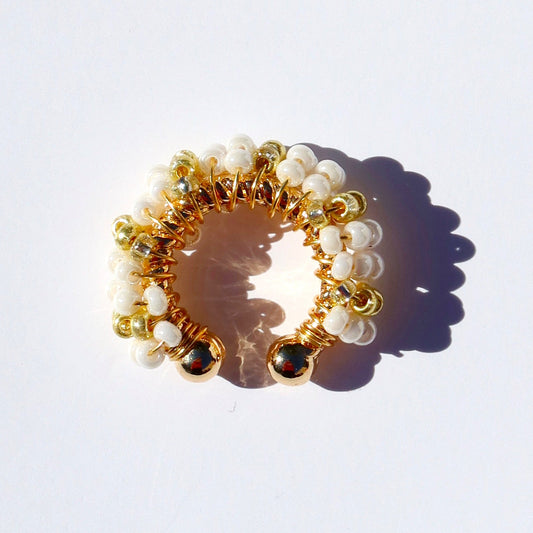 Pearl Goldie Ear Cuff